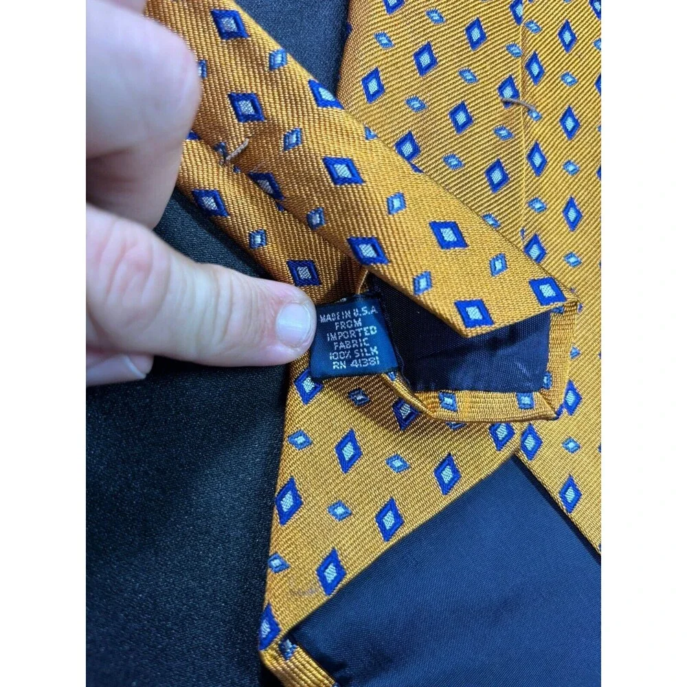 Polo Ralph Lauren Tie‎ Orange W/ Blue Diamond Geometric Pattern L:55
